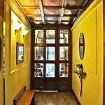 Vecchia Hotel