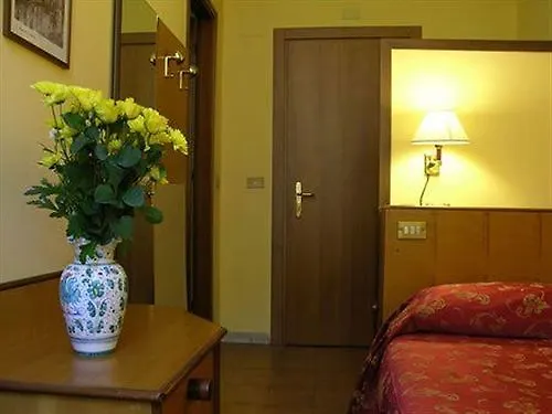 ヴェッキア ホテル ミラノ