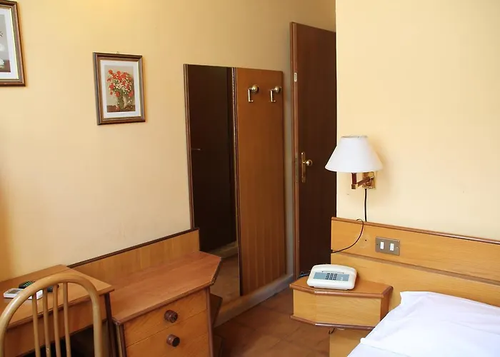 ヴェッキア ホテル