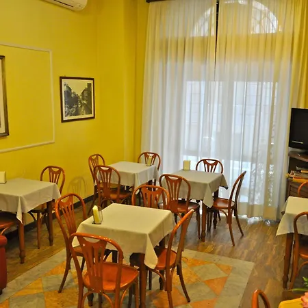 Vecchia Ξενοδοχείο 3*