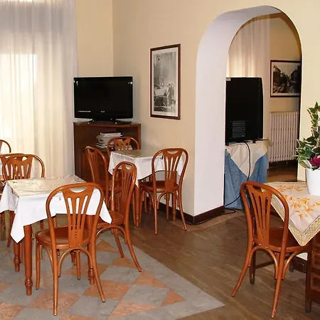 Vecchia Ξενοδοχείο Μιλάνο